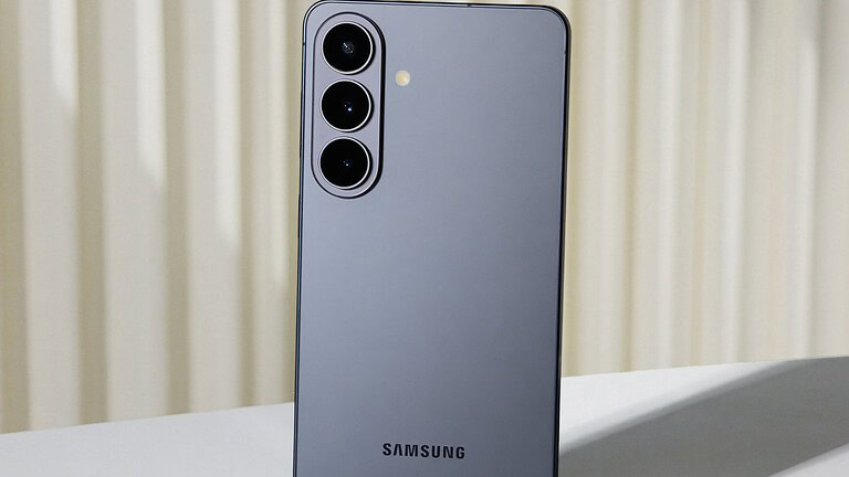 Samsung Galaxy S27: piani 2027 tra pieghevoli e indossabili