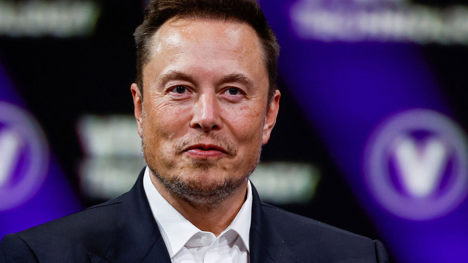 Elon Musk punterebbe 890 milioni su Skydance dopo Warner Bros.