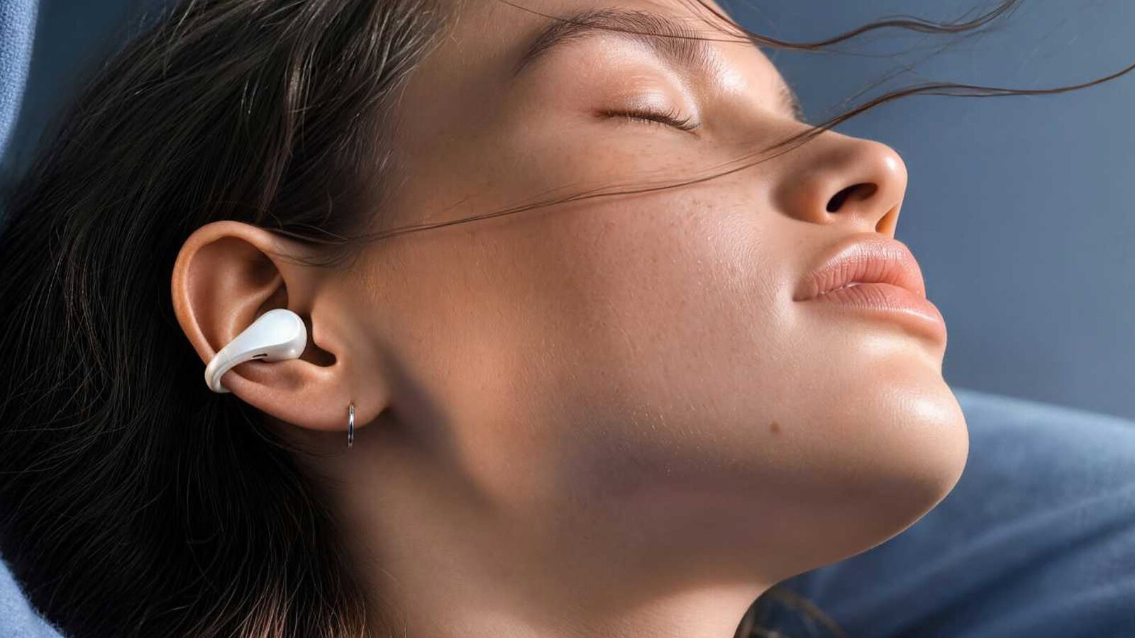 OnePlus Buds Clip: auricolari a clip che riconoscono l'orecchio