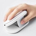 Logitech Pebble Up, il mouse piatto che si solleva e si ricarica
