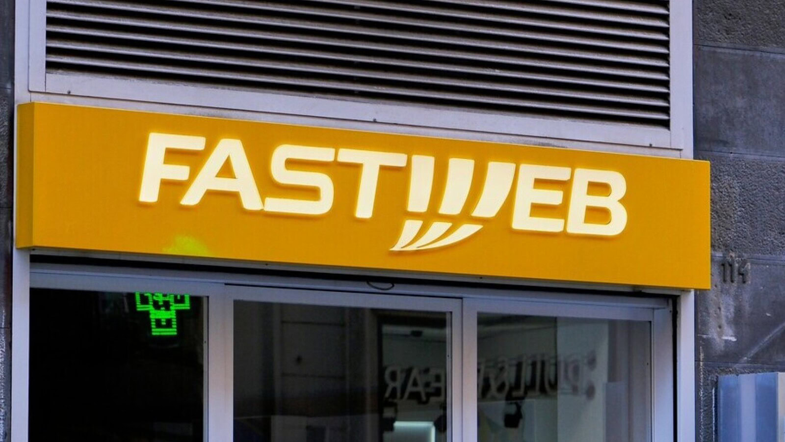 Fastweb, tracking pixel nelle email: cosa sono e come disattivarli
