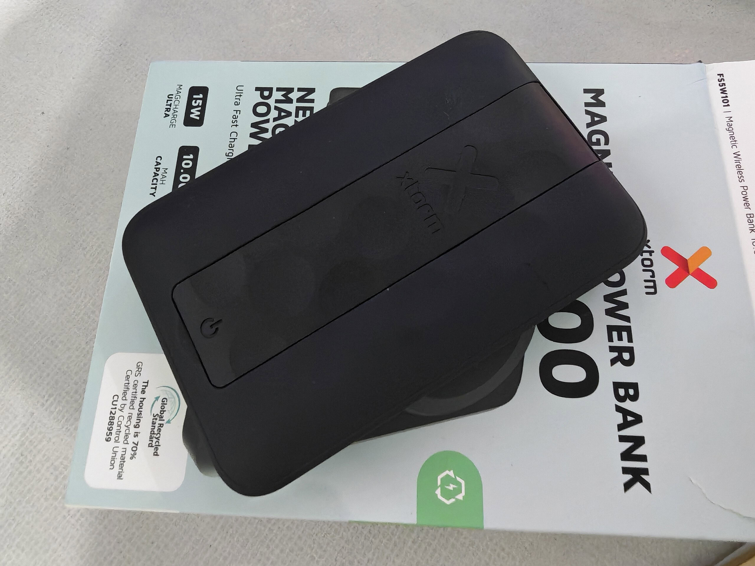 Xtorm FS5 Magnetic Power Bank - caratteristiche