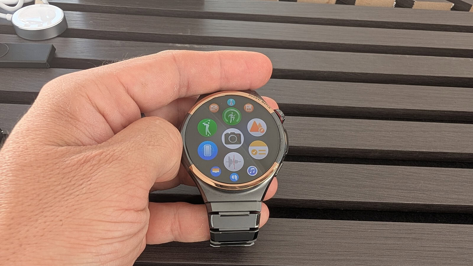 Huawei Watch 6 Pro - immagine 34 Huawei Watch 6 Pro - immagine 9