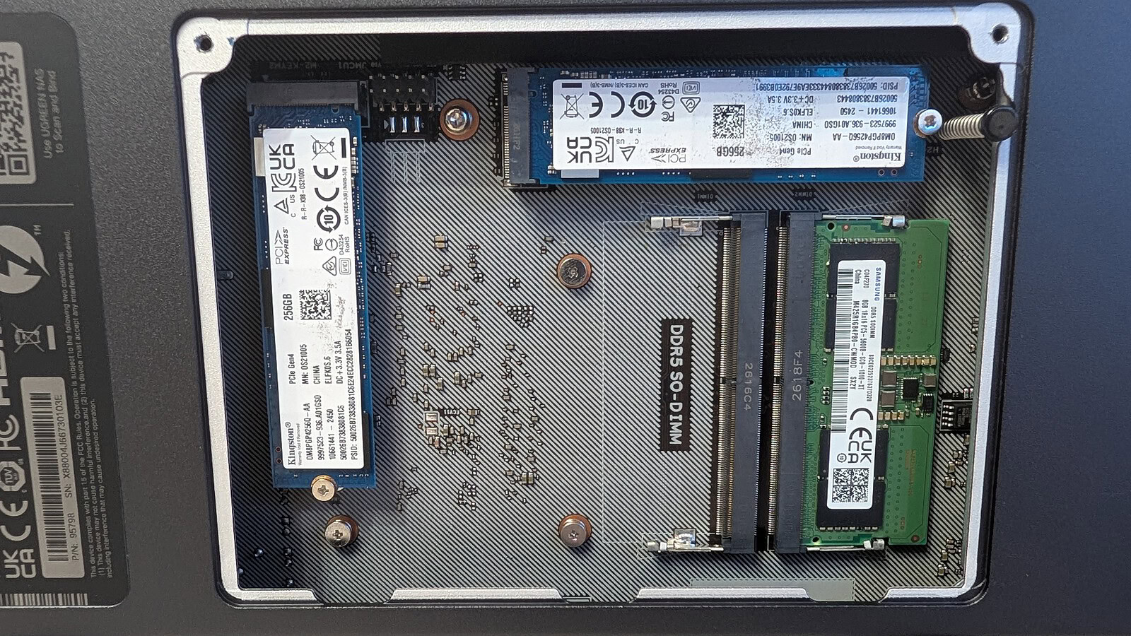 UGREEN DXP8800 Ultra - immagine 44 UGREEN DXP8800 Ultra - immagine 44