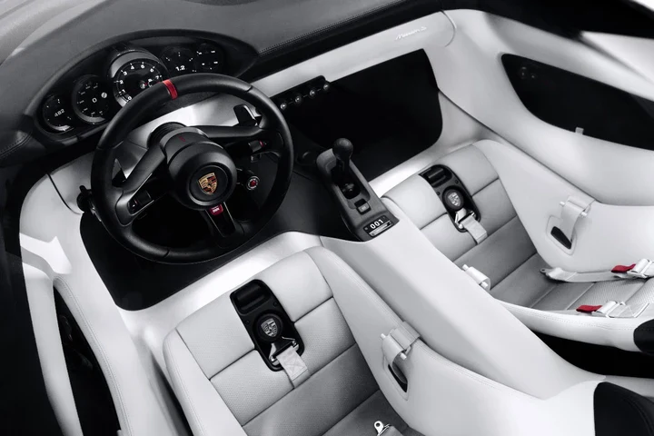 Porsche Mission S - caratteristiche Porsche Mission S - caratteristiche