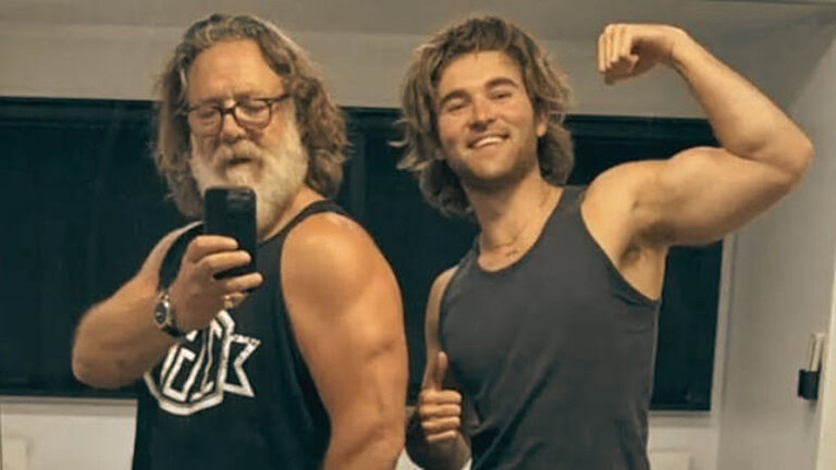 Russell Crowe fisico