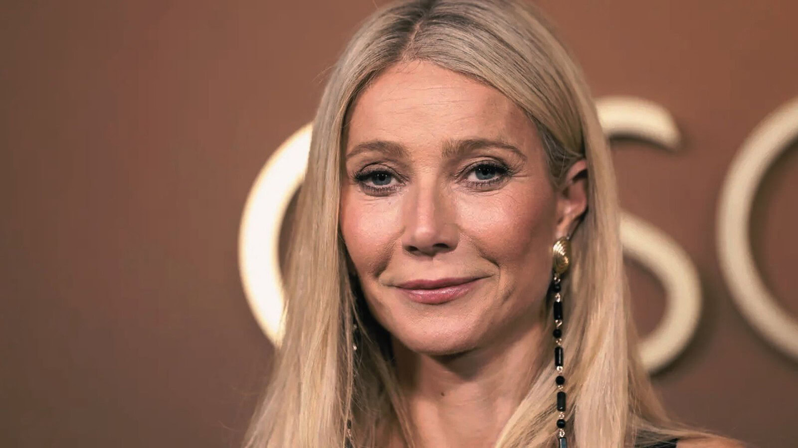 Gwyneth Paltrow The Apology