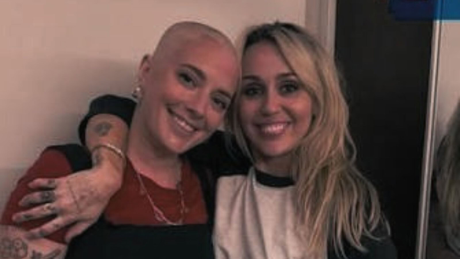 Miley Cyrus fan malata