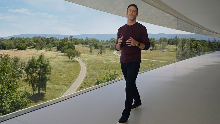 Apple, conti il 2 novembre: debutta John Ternus come nuovo CEO