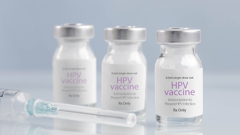 Vaccino HPV, possibile legame con meno parti prematuri