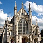 Cattedrale di Winchester, il sommozzatore che la salvò in 5 anni