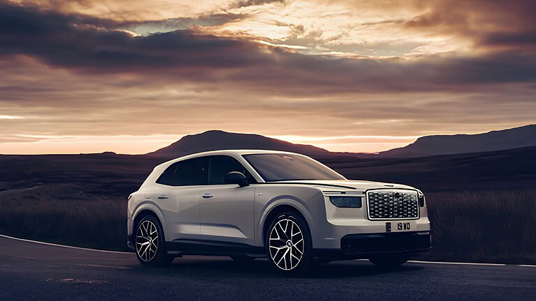 Bentley Torcal First Edition: 888 CV e interni firmati Mulliner