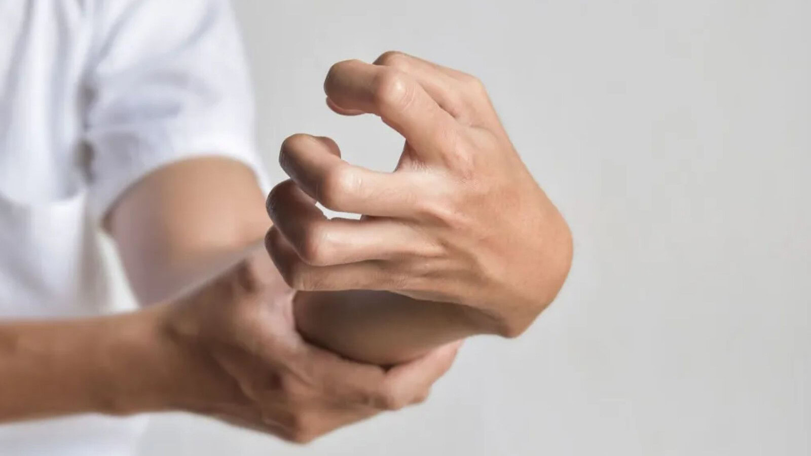 Sindrome della persona rigida, la CAR T di Kyverna attende la FDA