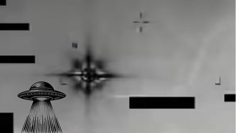 File UFO declassificati: triangolo nero opaco sugli USA nel 2026