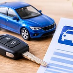 Bollo auto, il Governo valuta lo stop per tutti dal 2027