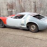 La Lamborghini Miura costa troppo: lui se la costruisce | VIDEO
