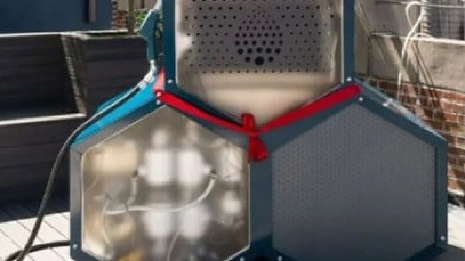 Aircela, la macchina che produce benzina sintetica dall'aria