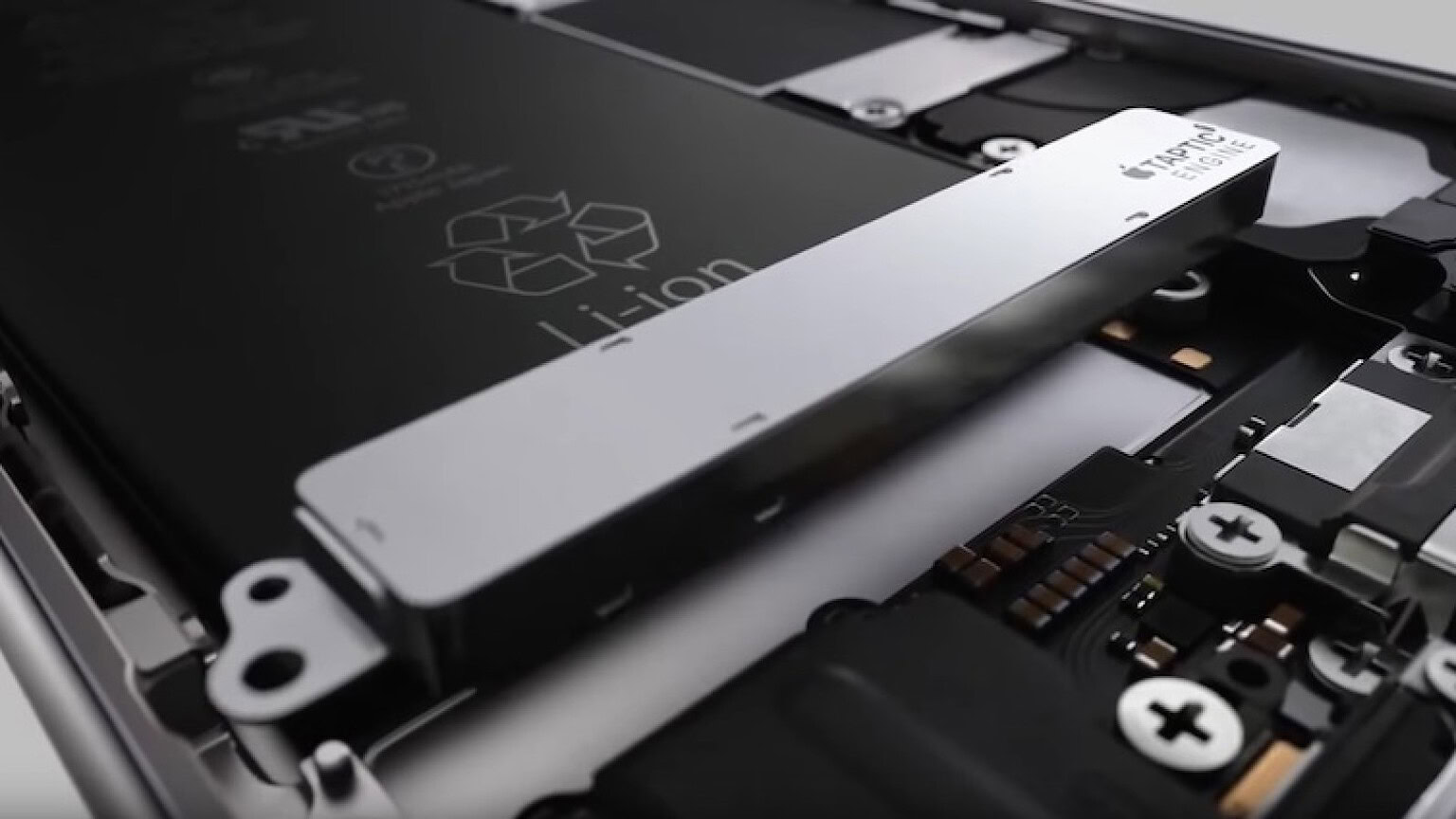 Apple Taptic Engine, Taction chiede royalties fino al 2035
